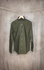 Camicia verde oliva di cotone