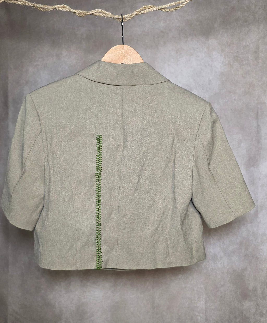 Blazer Cropped a Maniche Corte