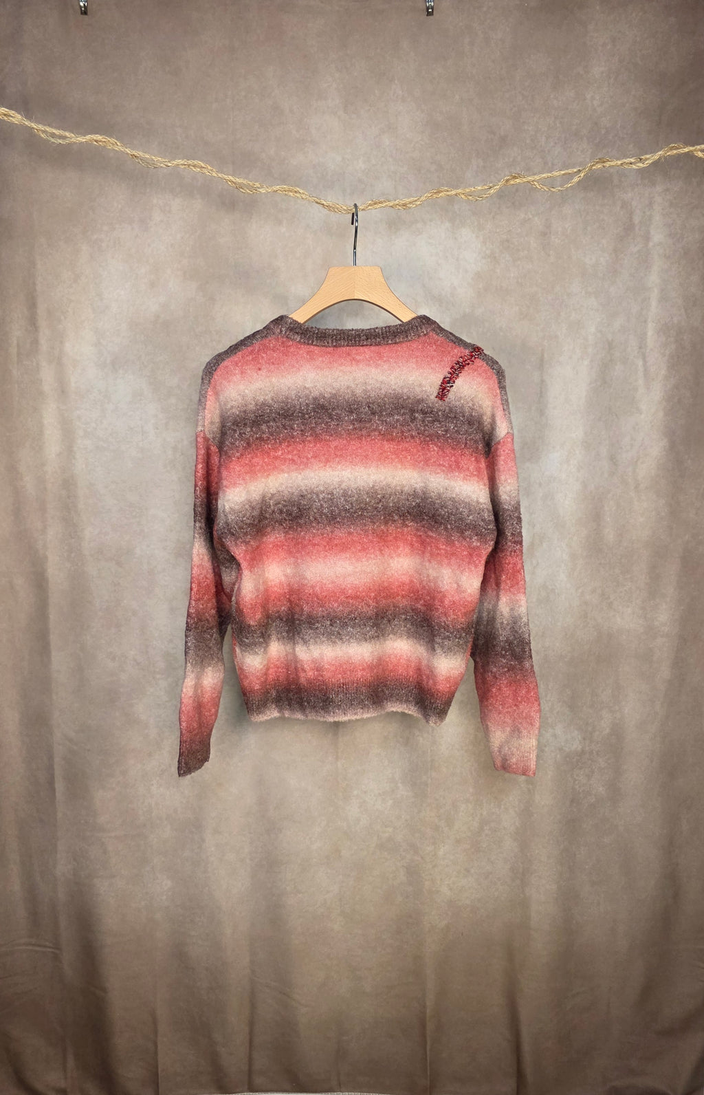 Maglia a righe sfumate