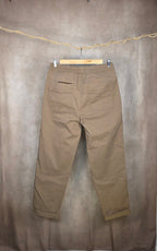 Pantaloni chino con coulisse in vita