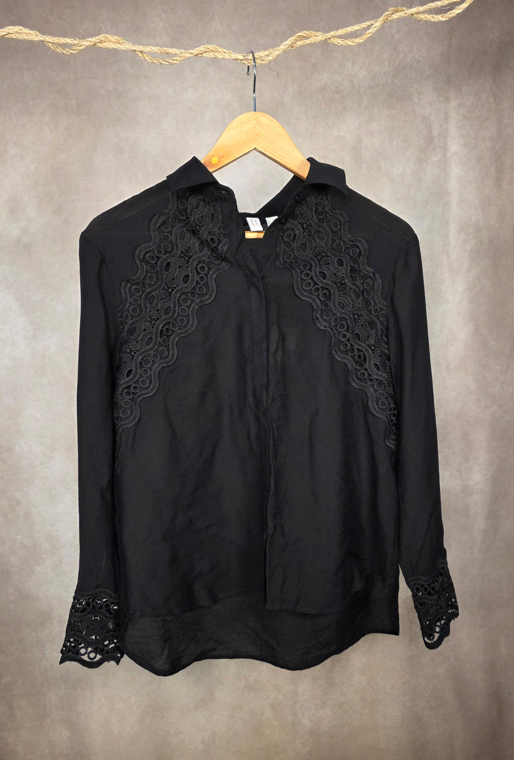 Camicia con inserti in pizzo