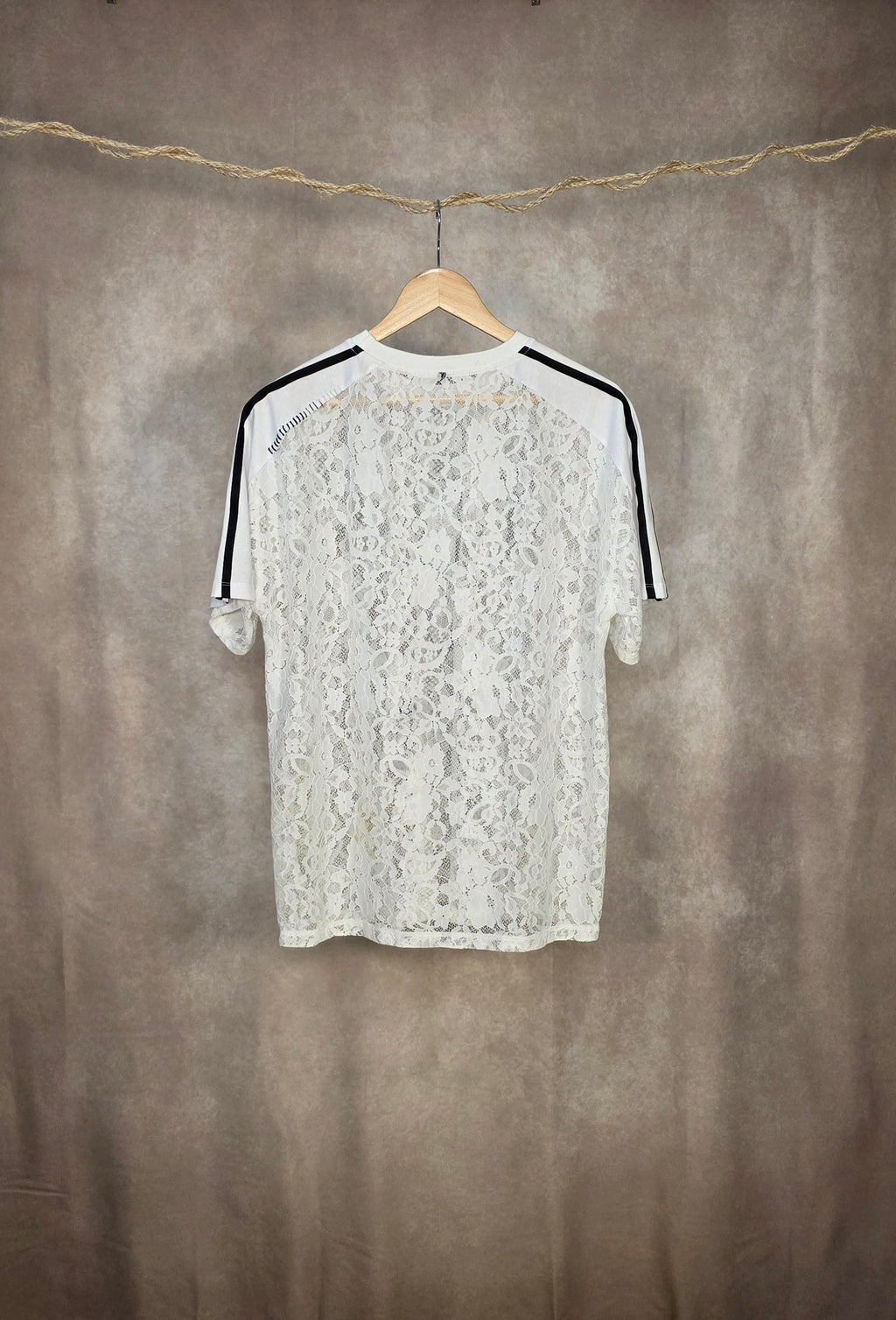 T-Shirt in pizzo