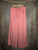 Pantalone rosa fluido