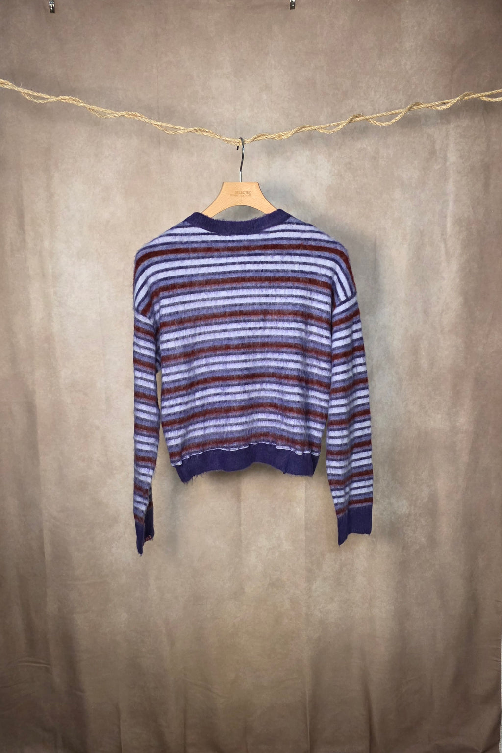 Maglia a righe sfumate