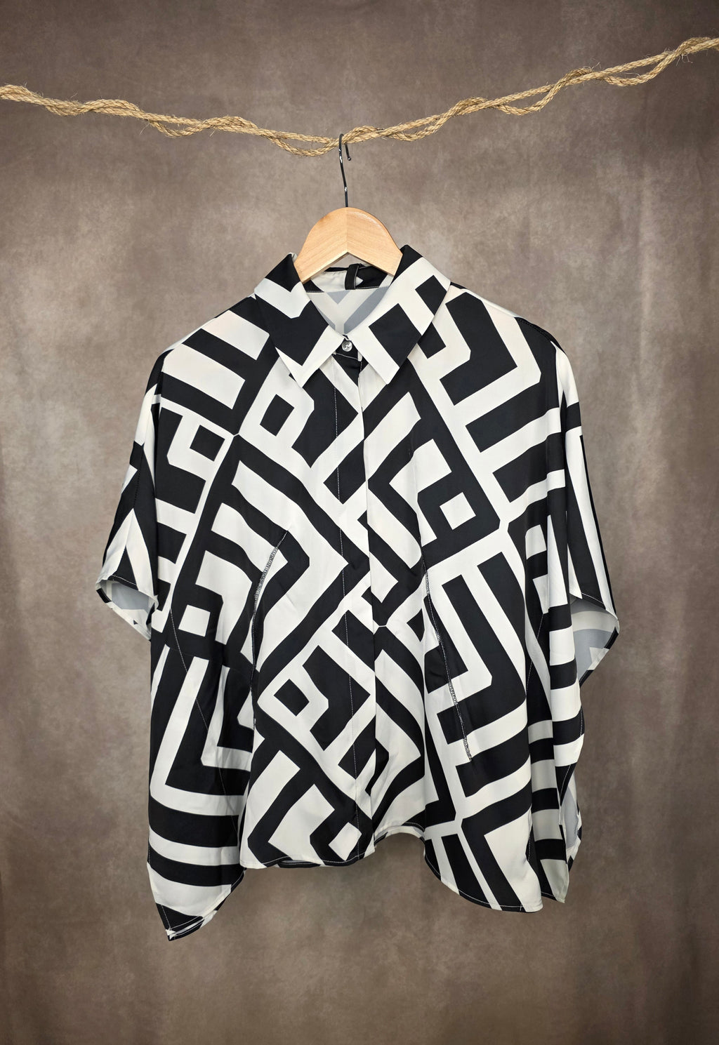 Camicia stampa geometrica