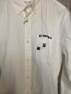 Camicia bianca a maniche lunghe