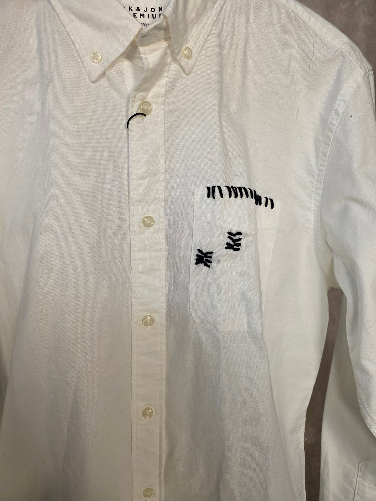 Camicia bianca a maniche lunghe