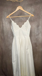 Vestito bianco con spalline