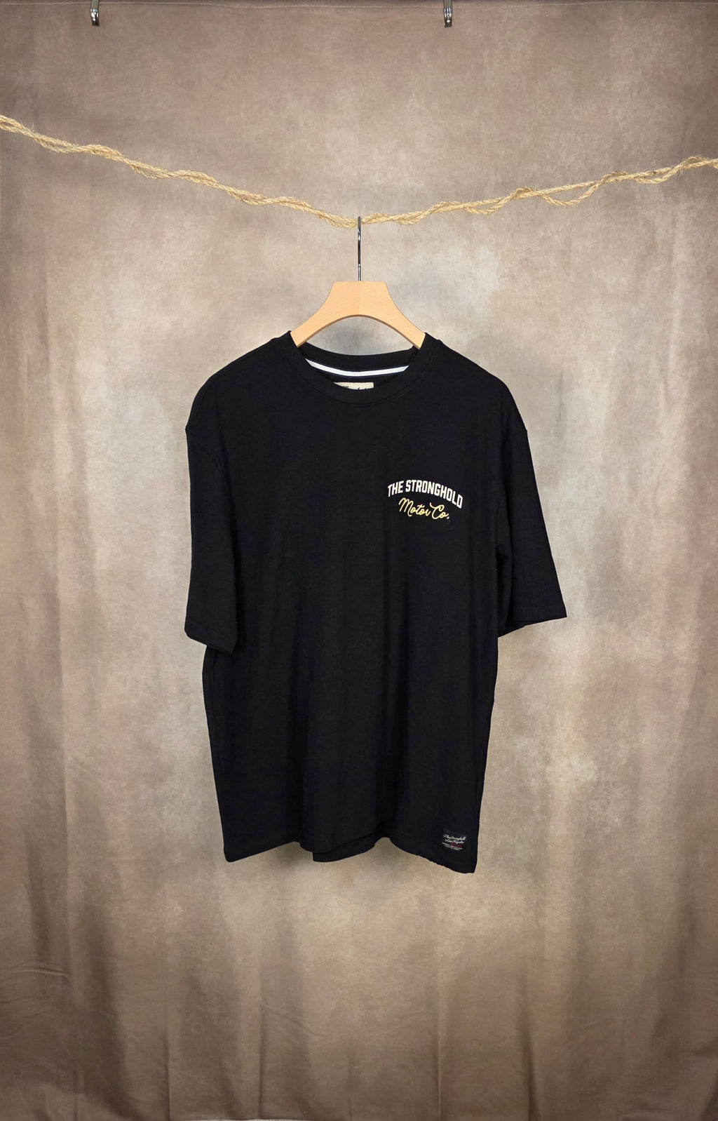 T-shirt nera relaxed fit