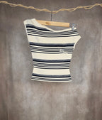 Top in maglia asimmetrico