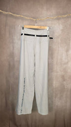 Pantaloni a palazzo gessati