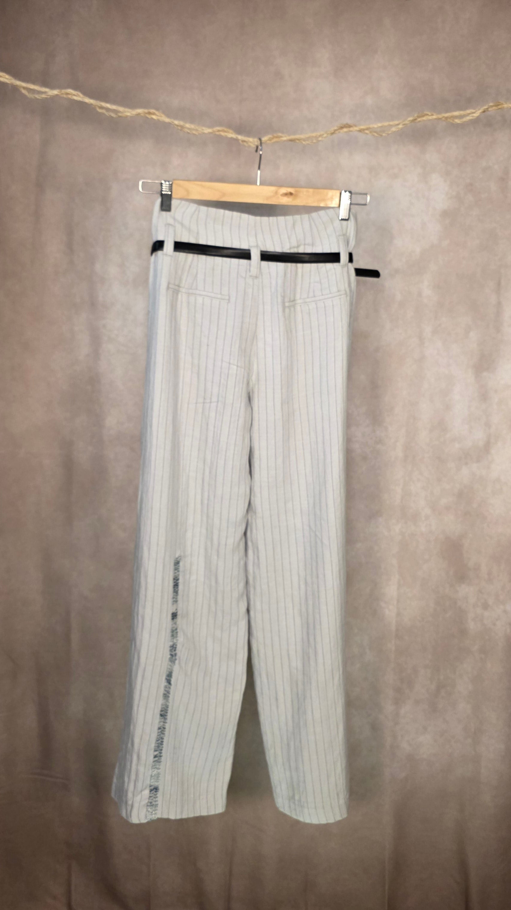 Pantaloni a palazzo gessati