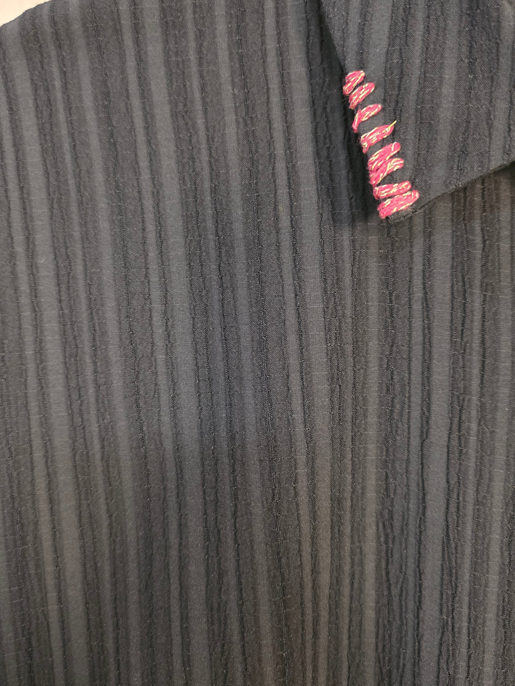 Camicia nera a righe in viscosa