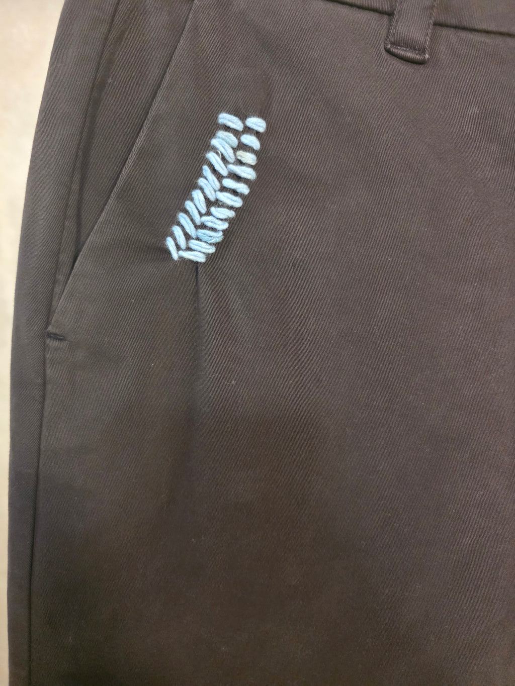Pantaloni chino