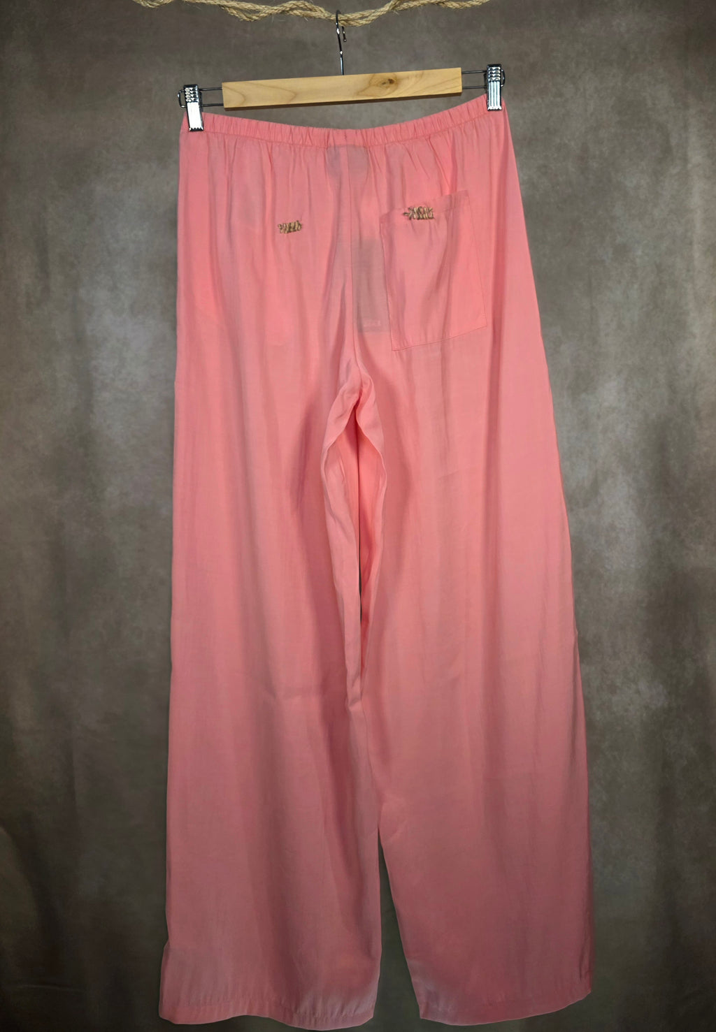 Pantalone rosa fluido