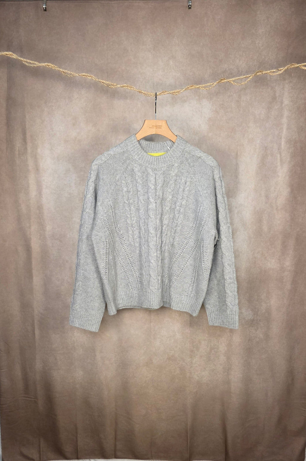 Maglia intrecciata girocollo