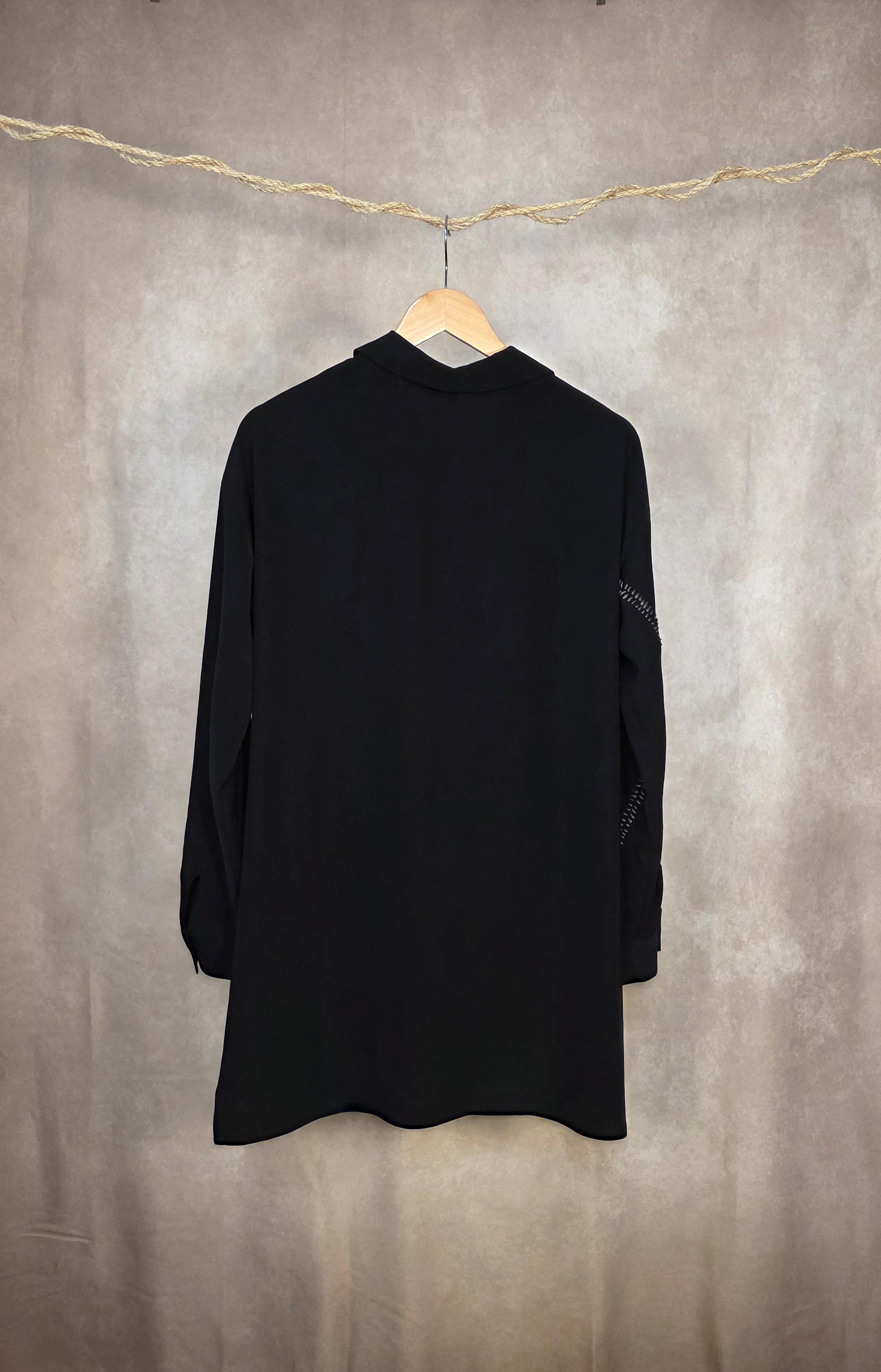 Camicia drappeggiata dal taglio morbido