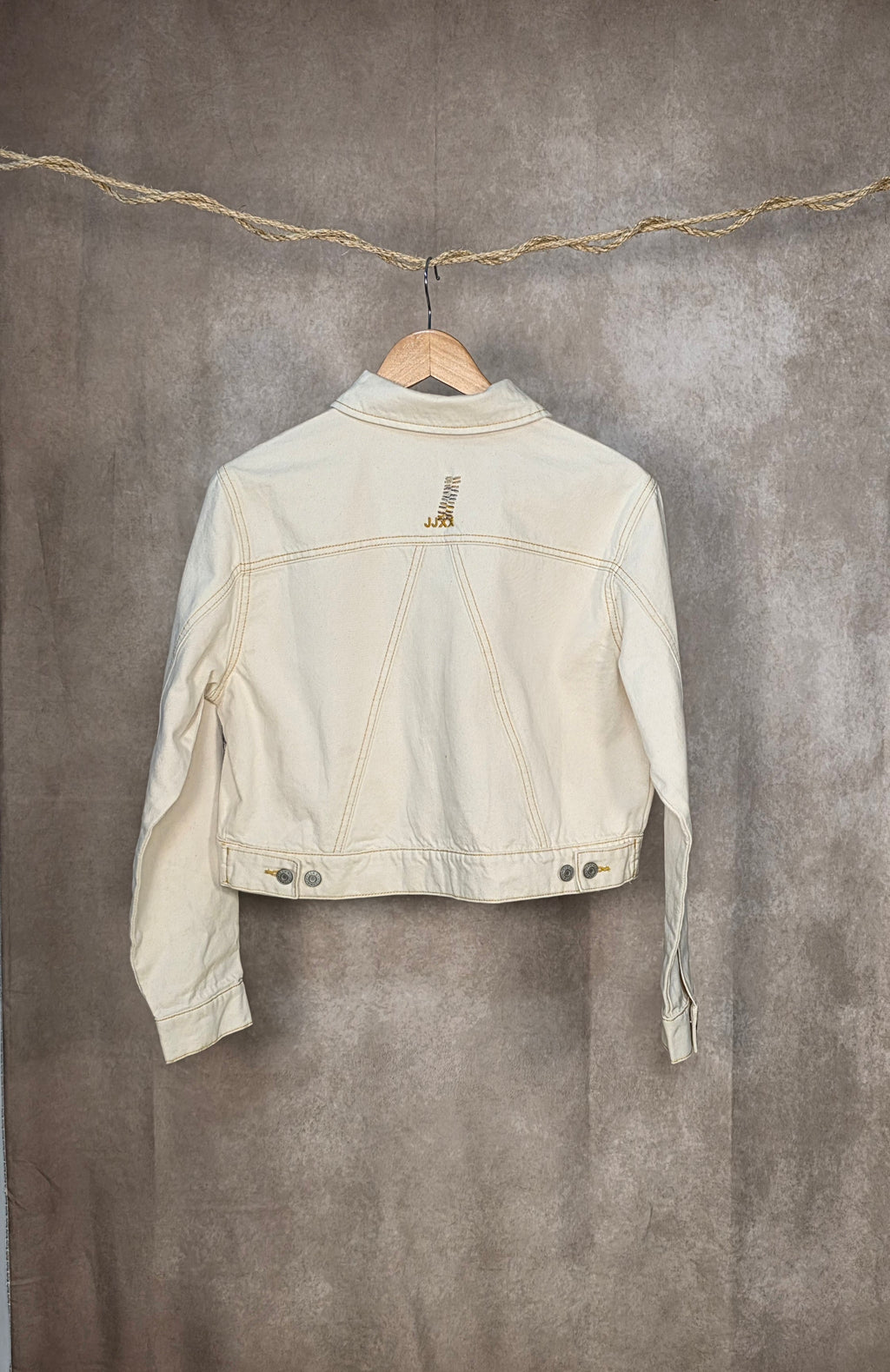Giacca cropped in denim ècru