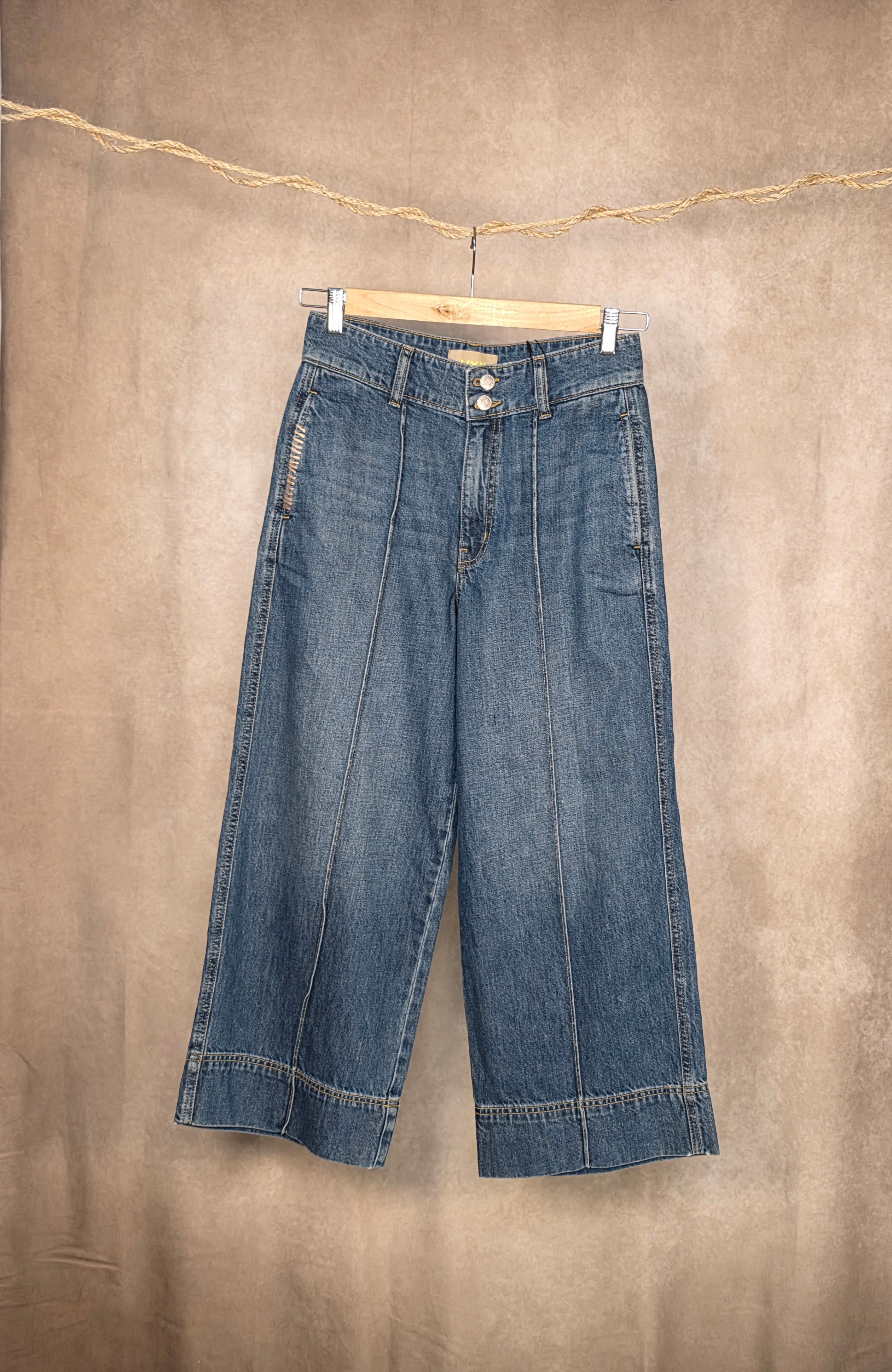 Jeans cropped gamba ampia