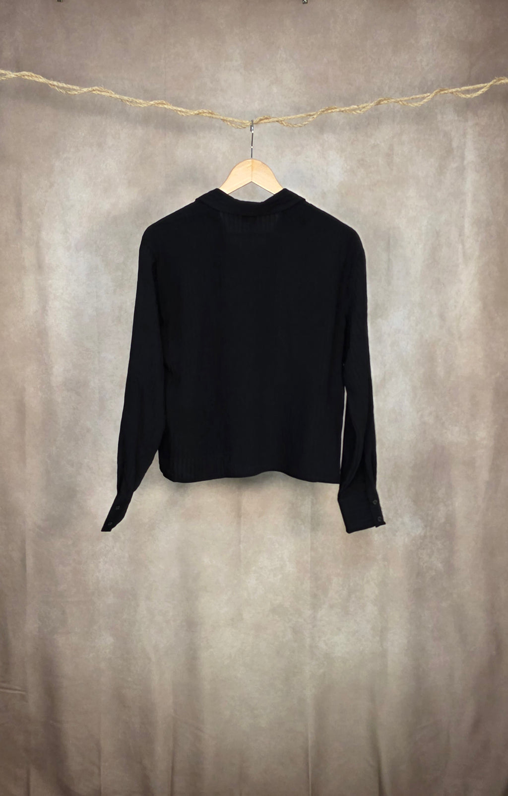Camicia a maniche lunghe dal taglio morbido