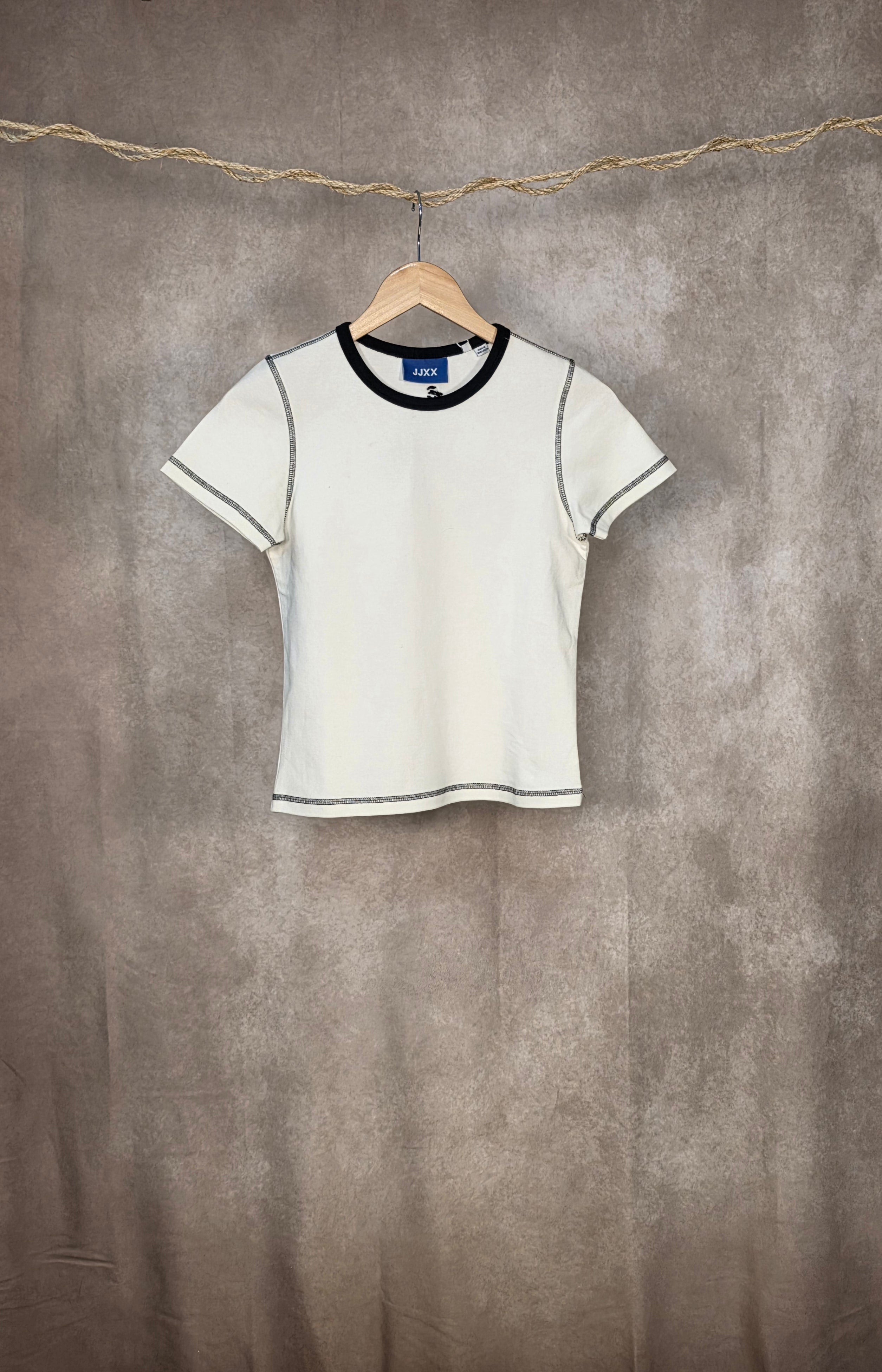 T-shirt in jersey di cotone elasticizzato